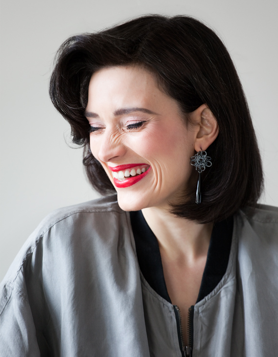 INTERSECTIONS#1 - Actress: Irmena Chichikova - Nikolay Sardamov