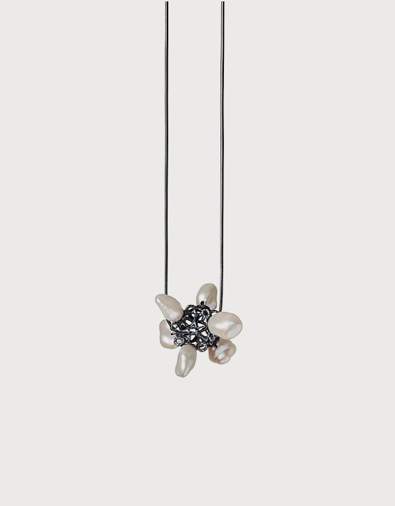 PEARLS NECKLACE-3, blackened silver, pearls - Nikolay Sardamov Nikolay Sardamov - PEARLS NECKLACE-3, blackened silver, pearls